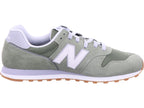 New Balance Men's Sneakers in Green