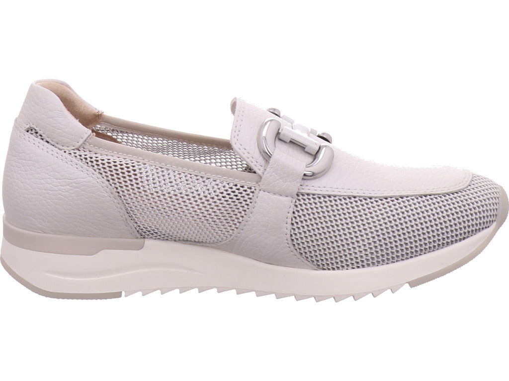 Caprice Damen Slipper Women Slip-On in beige