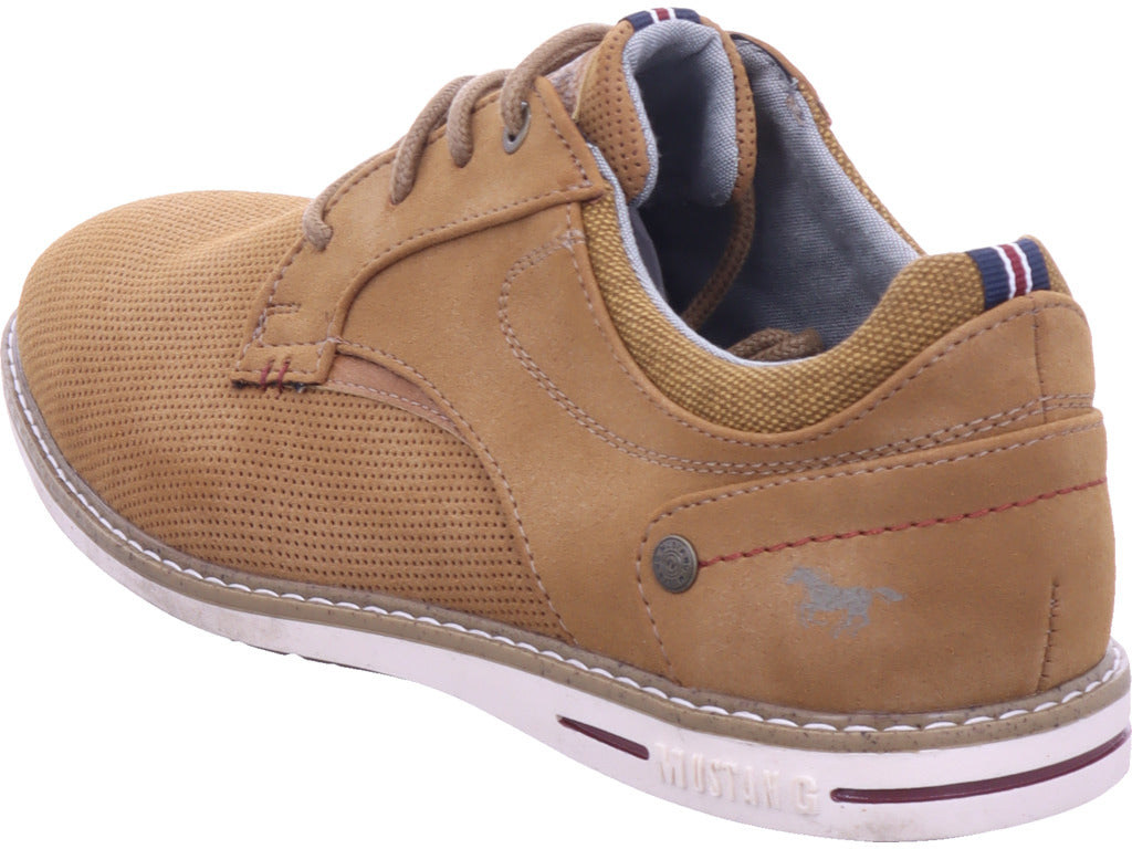 Mustang Men's Half Shoe in brown