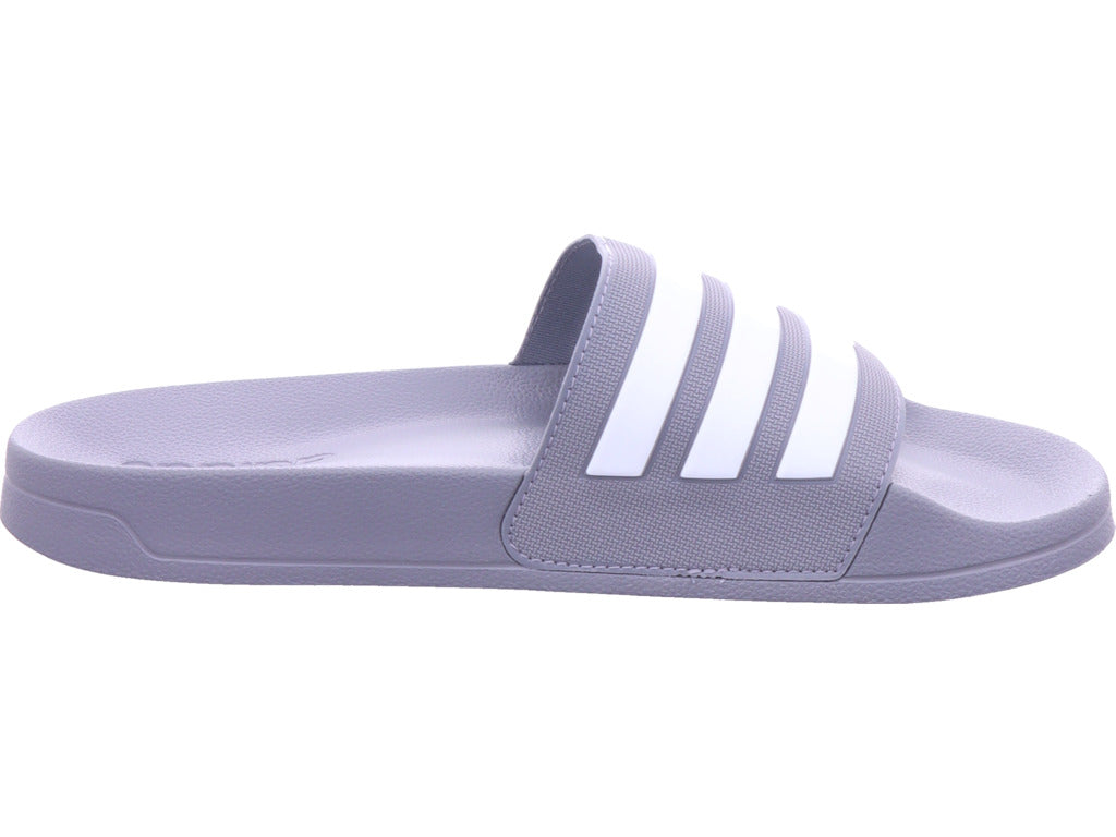 Adidas Unisex - dospělí pantofle v šedé barvě