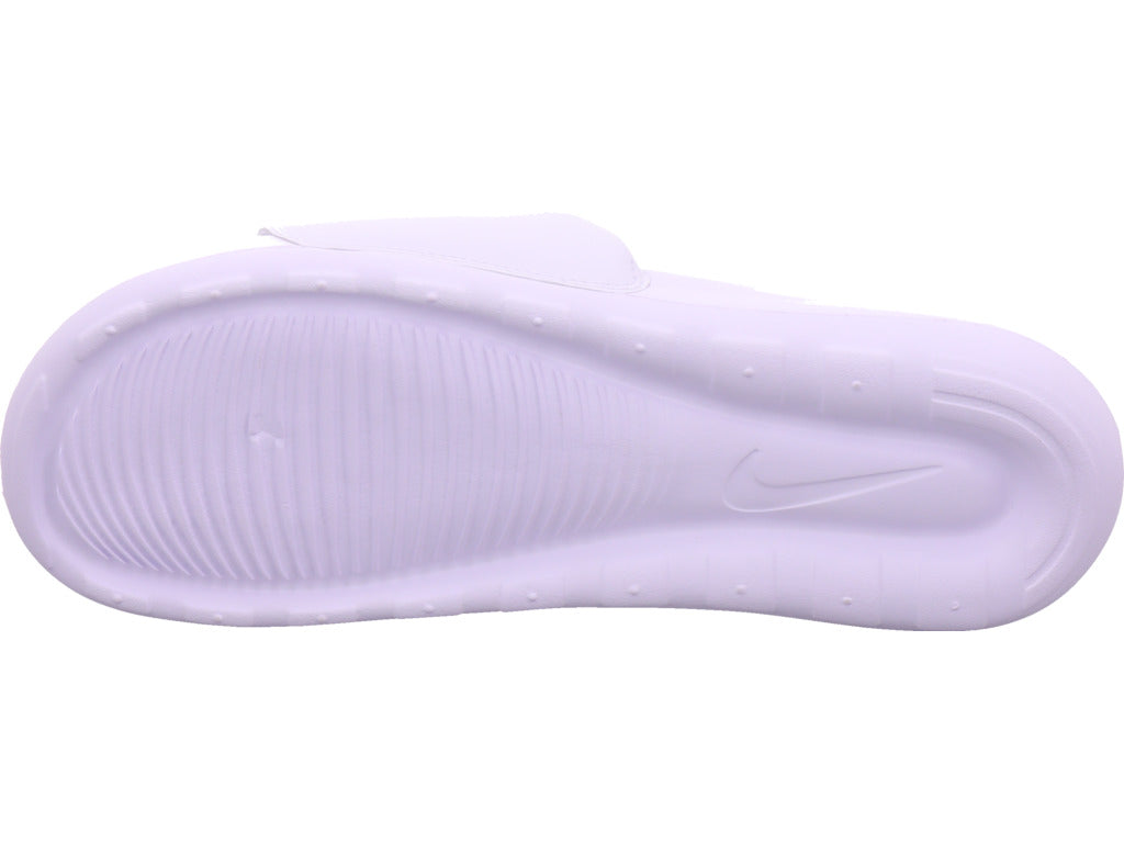 Nike Women's Bath Slipper in white