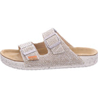 Fusion women in beige