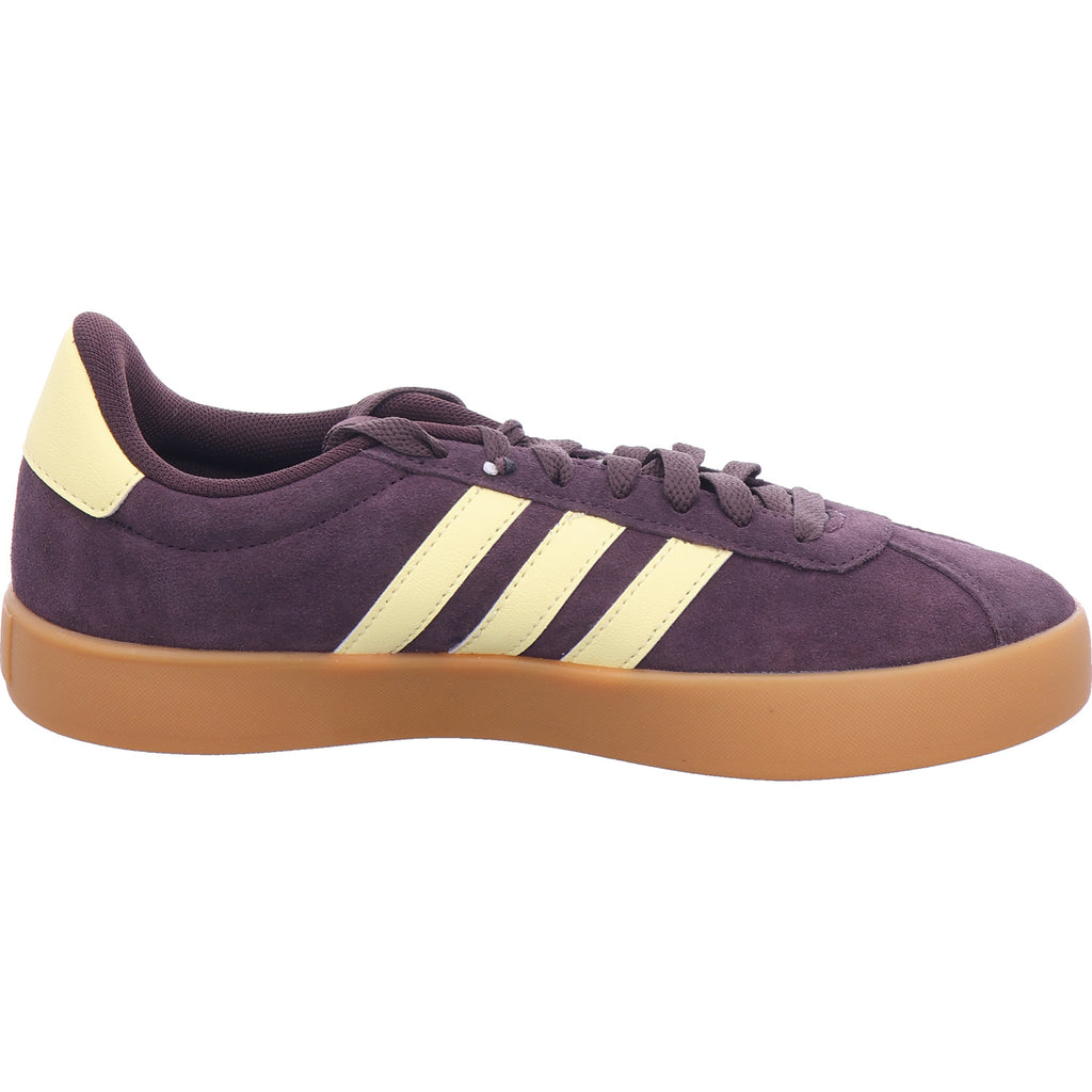Adidas Women's Sneakers in Brown
