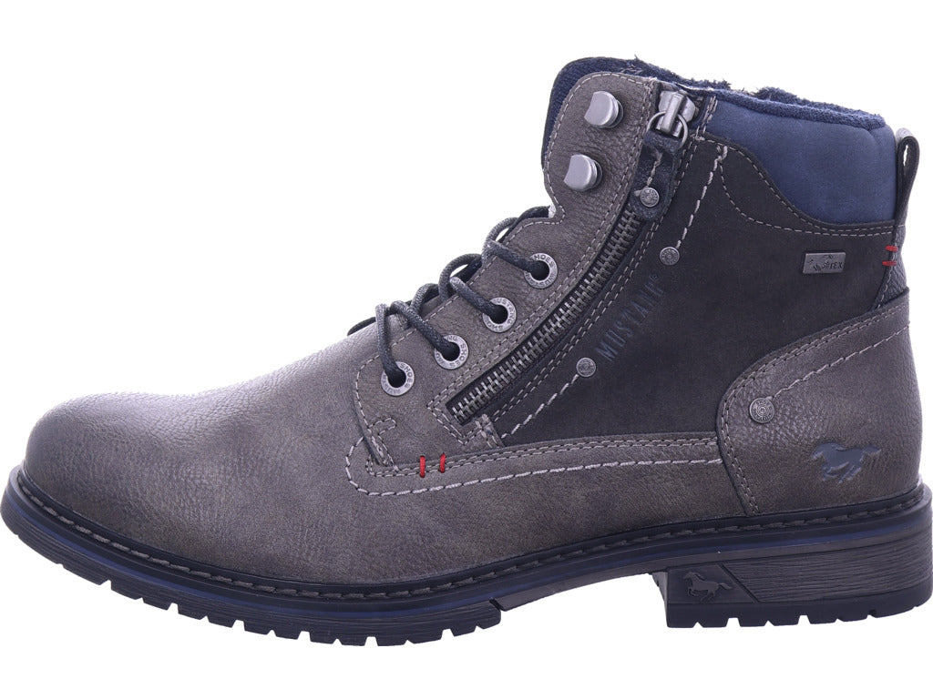 Mustang Herren Stiefel  in grau