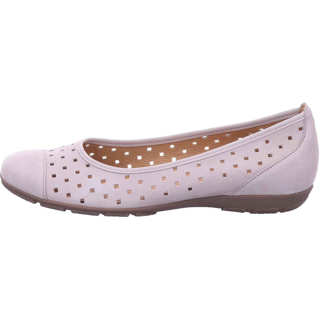 Gabor women's ballerina shoes in beige