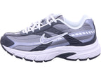 Nike    in grau