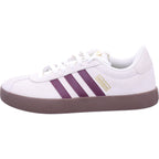 Adidas women's sneakers in white