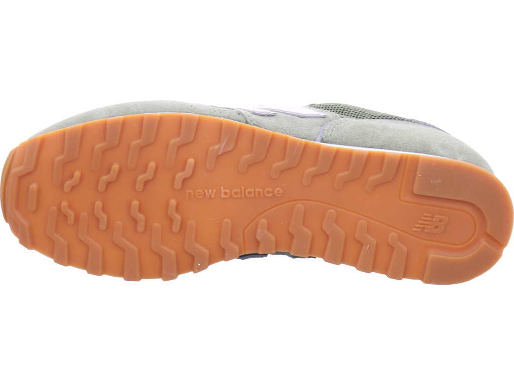 New Balance Men's Sneakers in Green