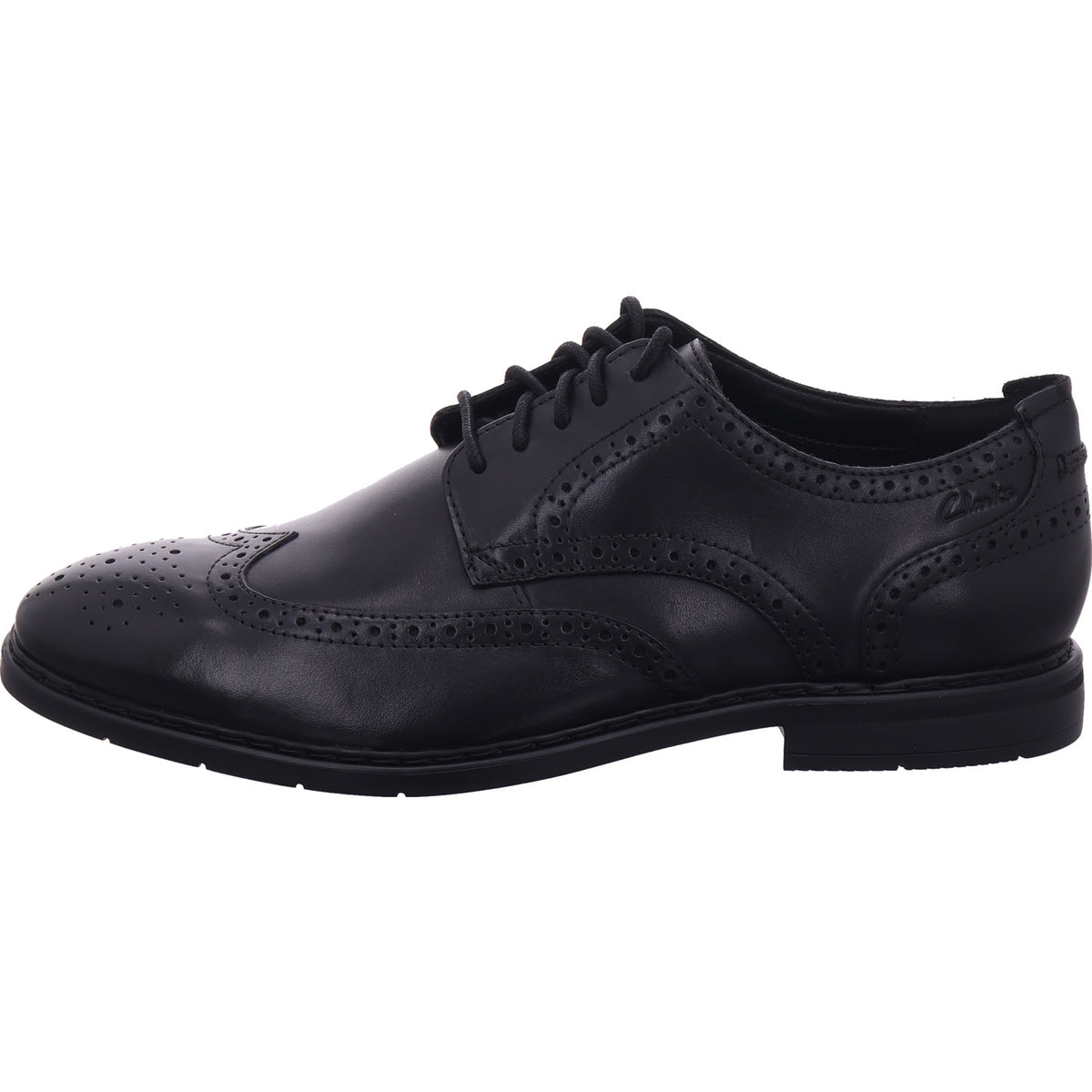 Pánská polobotka Clarks Banbury Tip v černé barvě