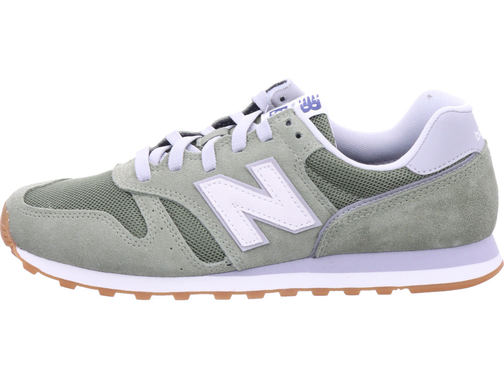 New Balance Men's Sneakers in Green