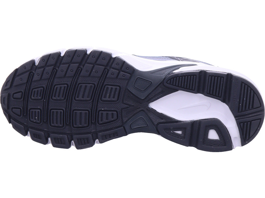 Nike    in grau
