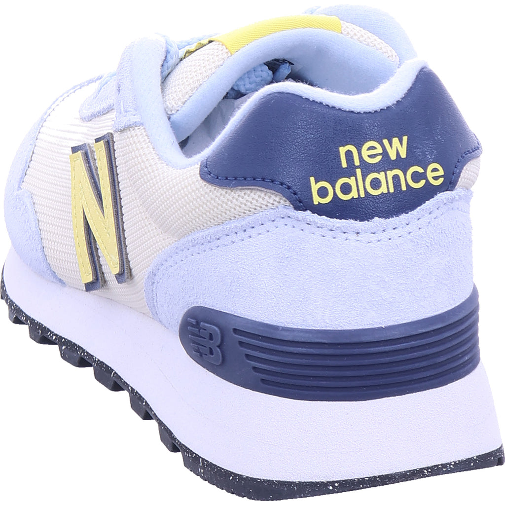 New Balance women's sneakers in blue