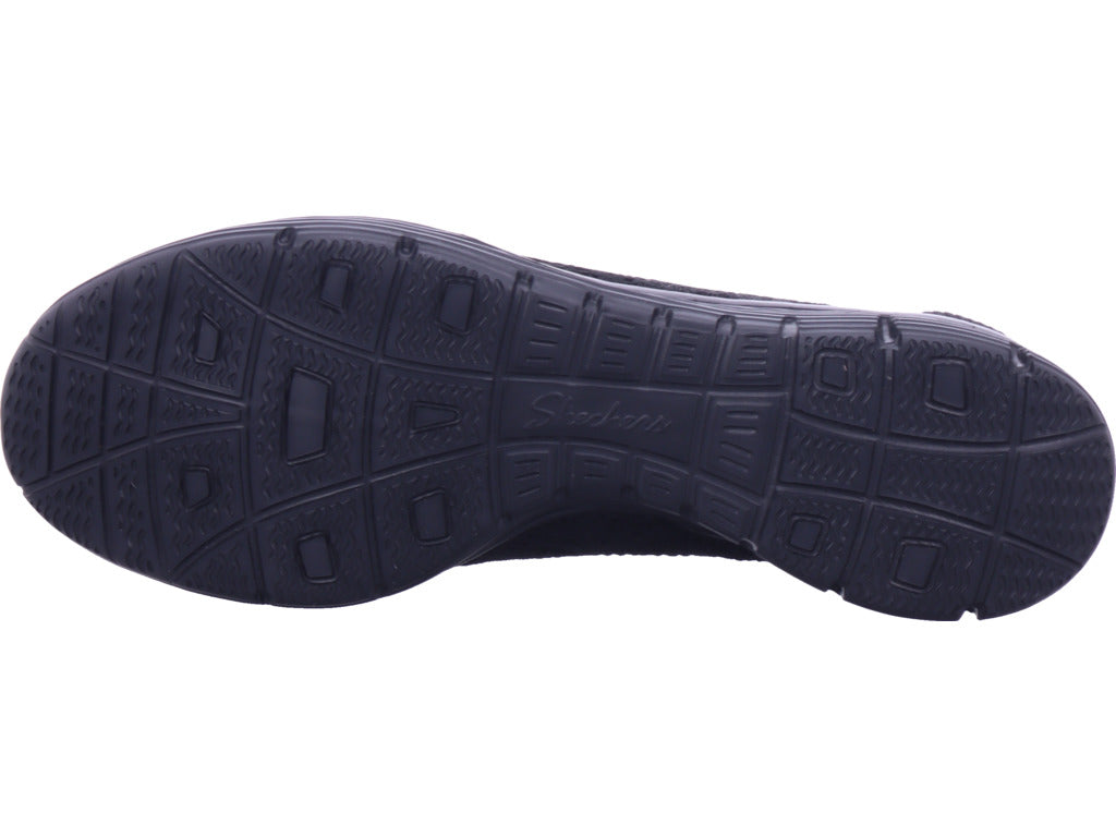 SKECHERS Women's Pump in black