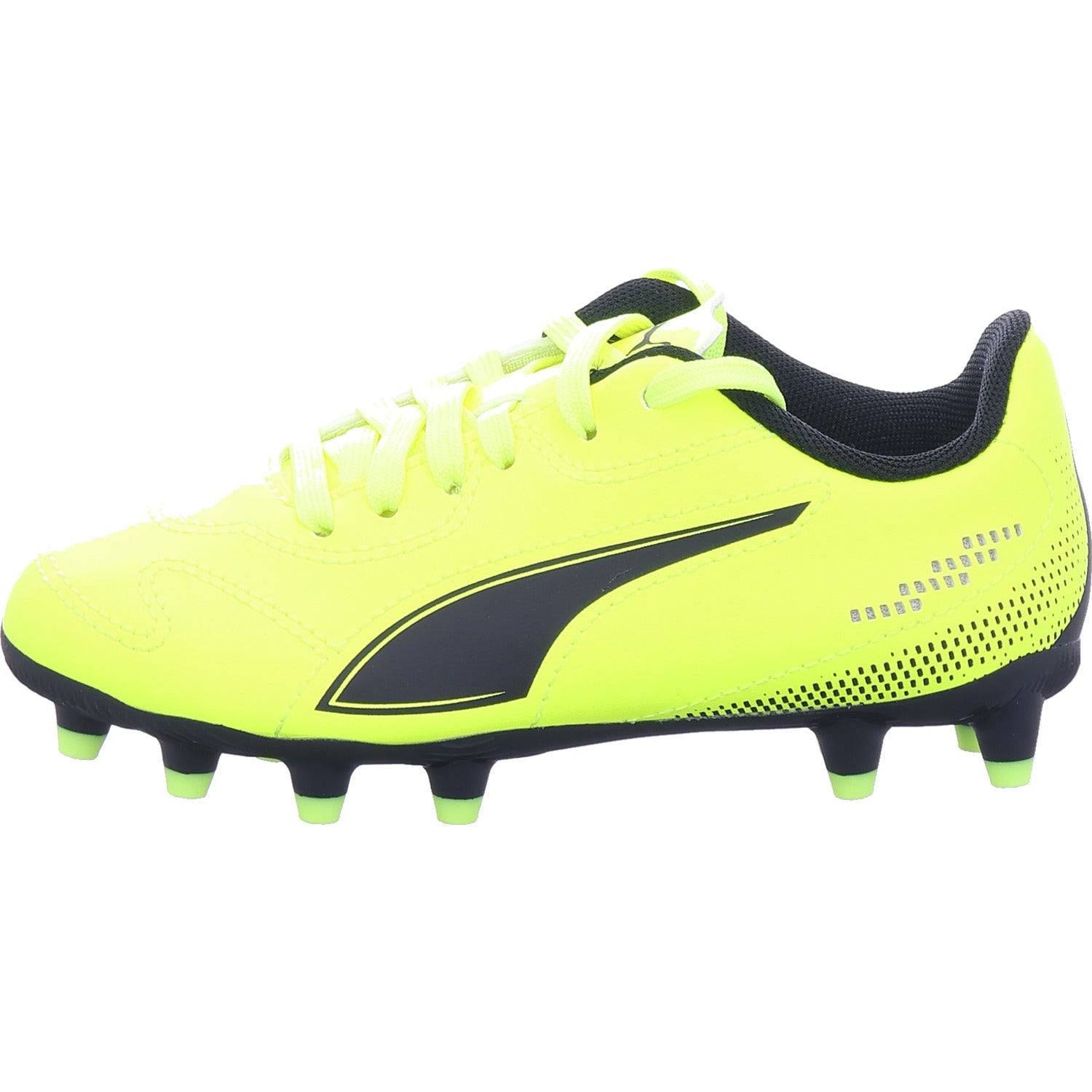 Puma Boys' Sneaker Vitoria II FG AG Jr in yellow