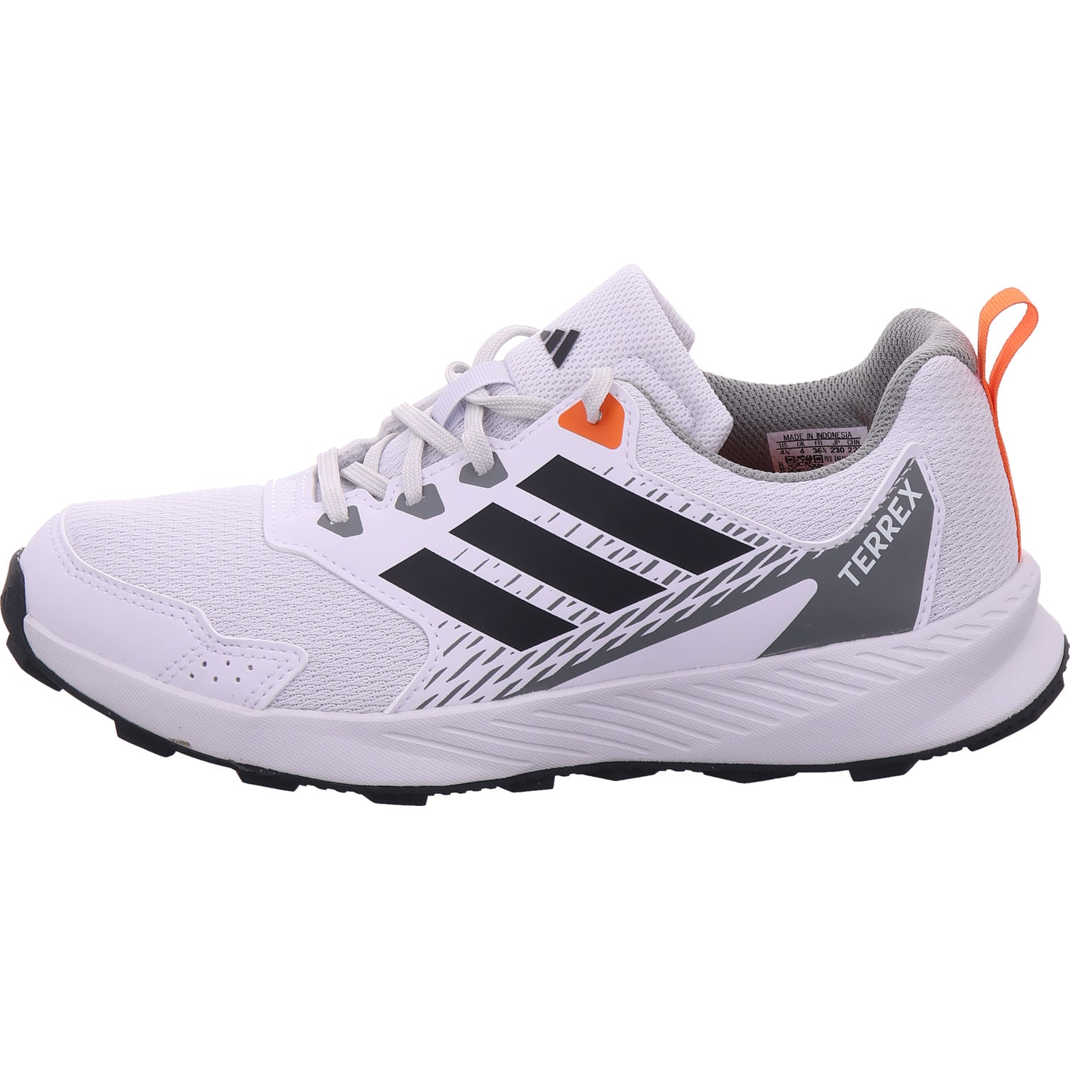 Adidas chlapecká sportovní obuv Terrex Tracefinder J v bílé barvě