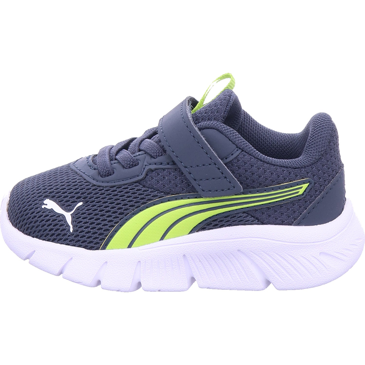 Chlapecká sportovní bota Puma Flexfocus Modern Ac v šedé barvě