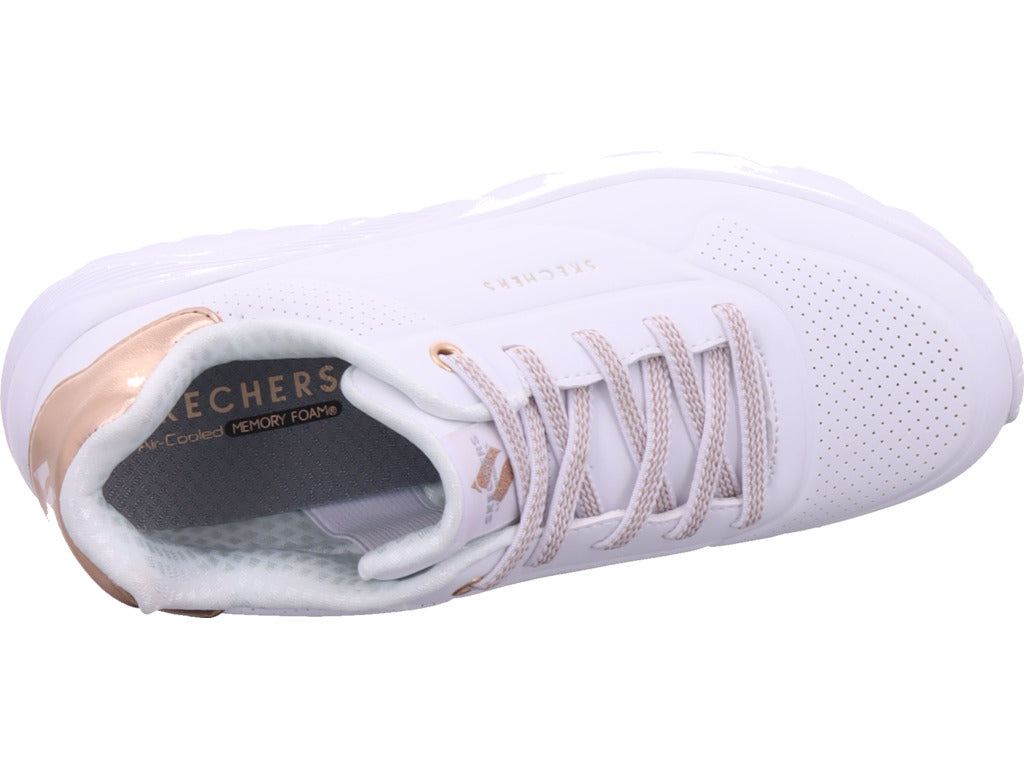 Dívčí tenisky SKECHERS v bílé barvě