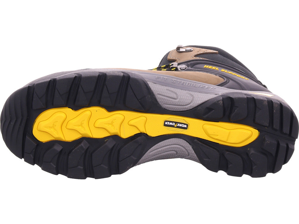 Pánská nepromokavá pracovní obuv WorkPower S3 Crusader v hnědé barvě