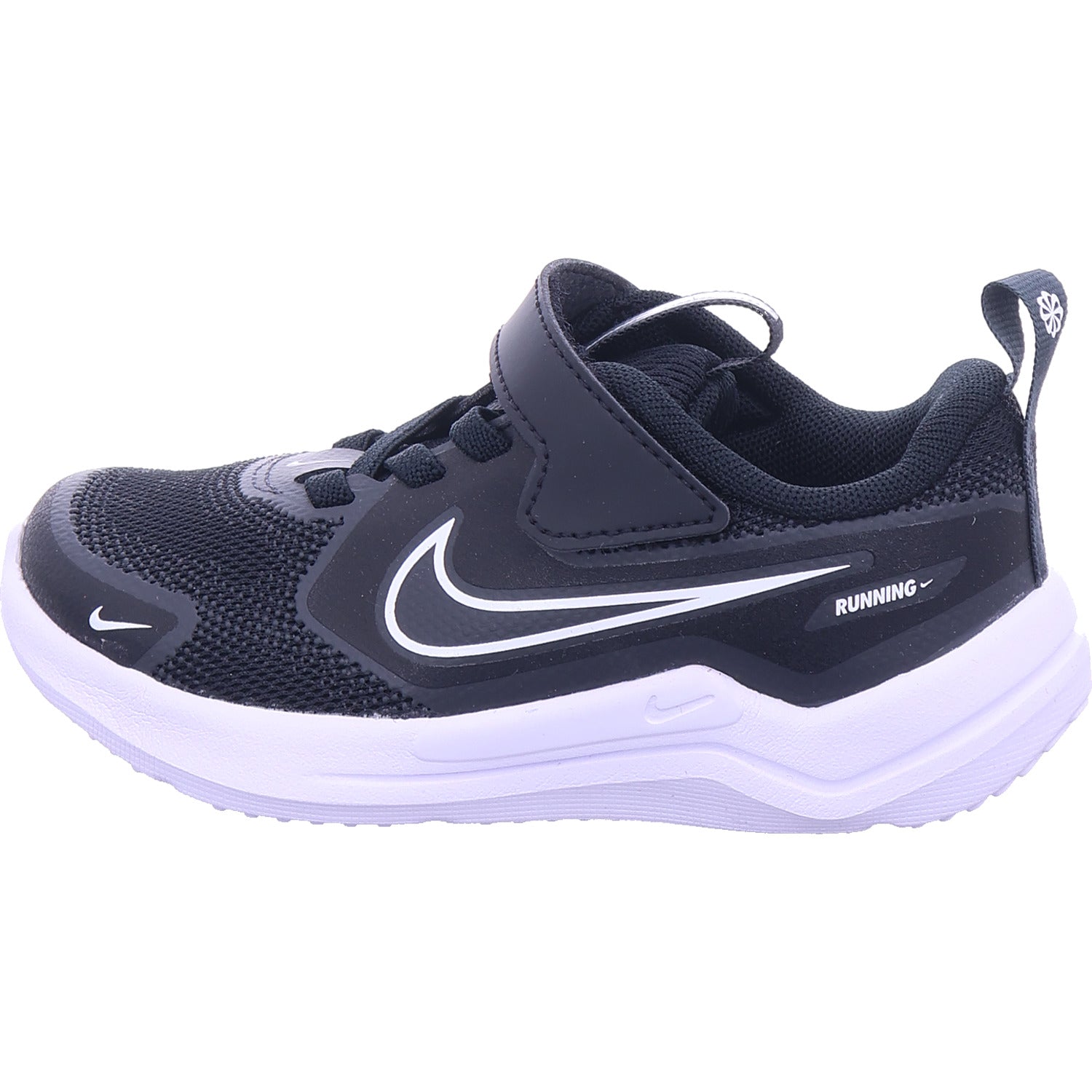 Nike Jungen Sneaker  in schwarz