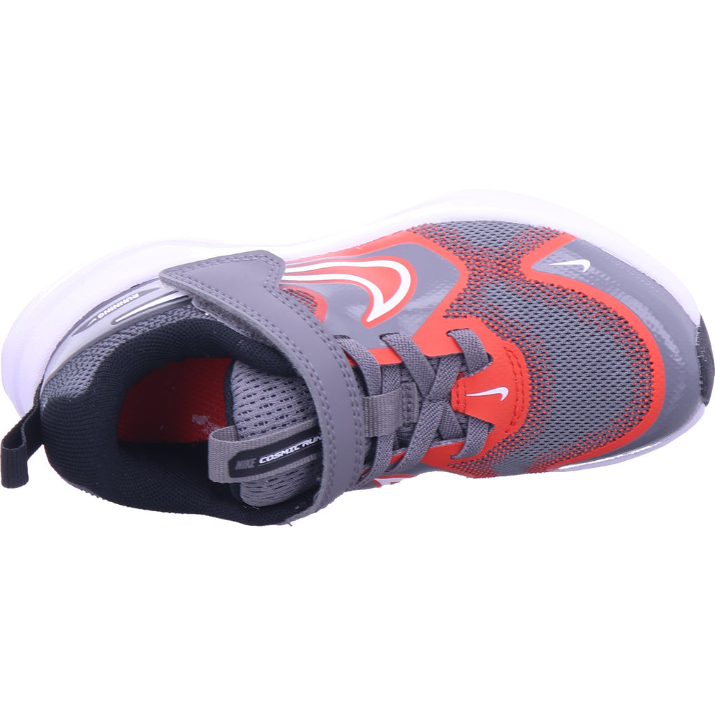 Nike boys' sports shoes in grey