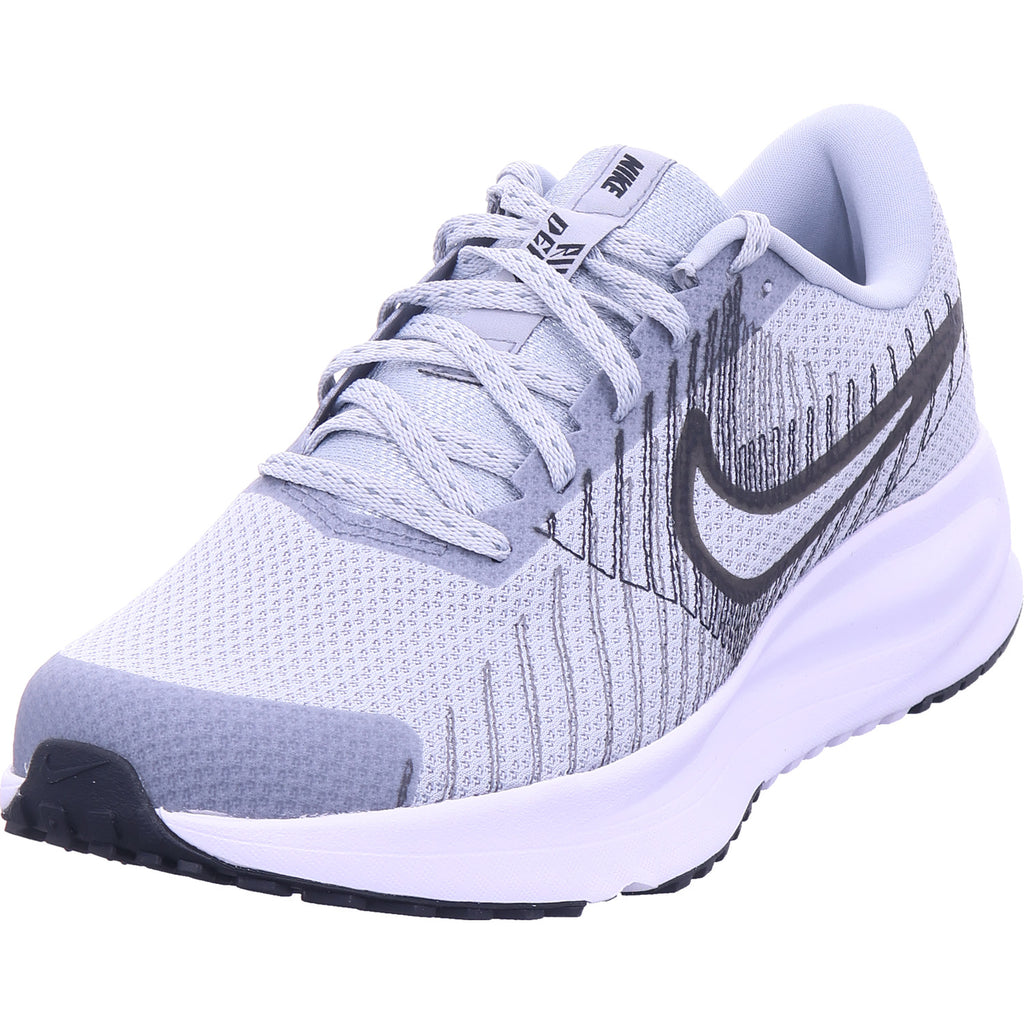 Nike    in weiß