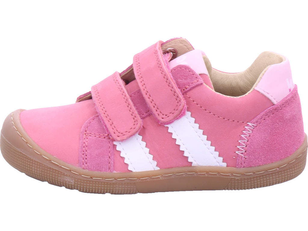 Koel dívka v růžové